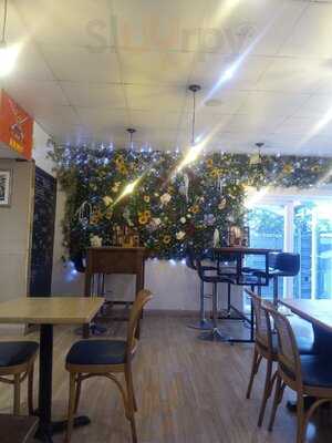 The Local Cafe And Bar