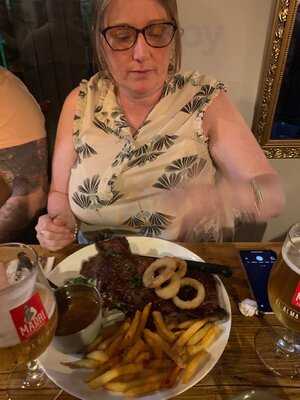 The Mine At Cf47 & Castelany's Fine Dining