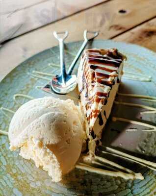 The Mine At Cf47 & Castelany's Fine Dining