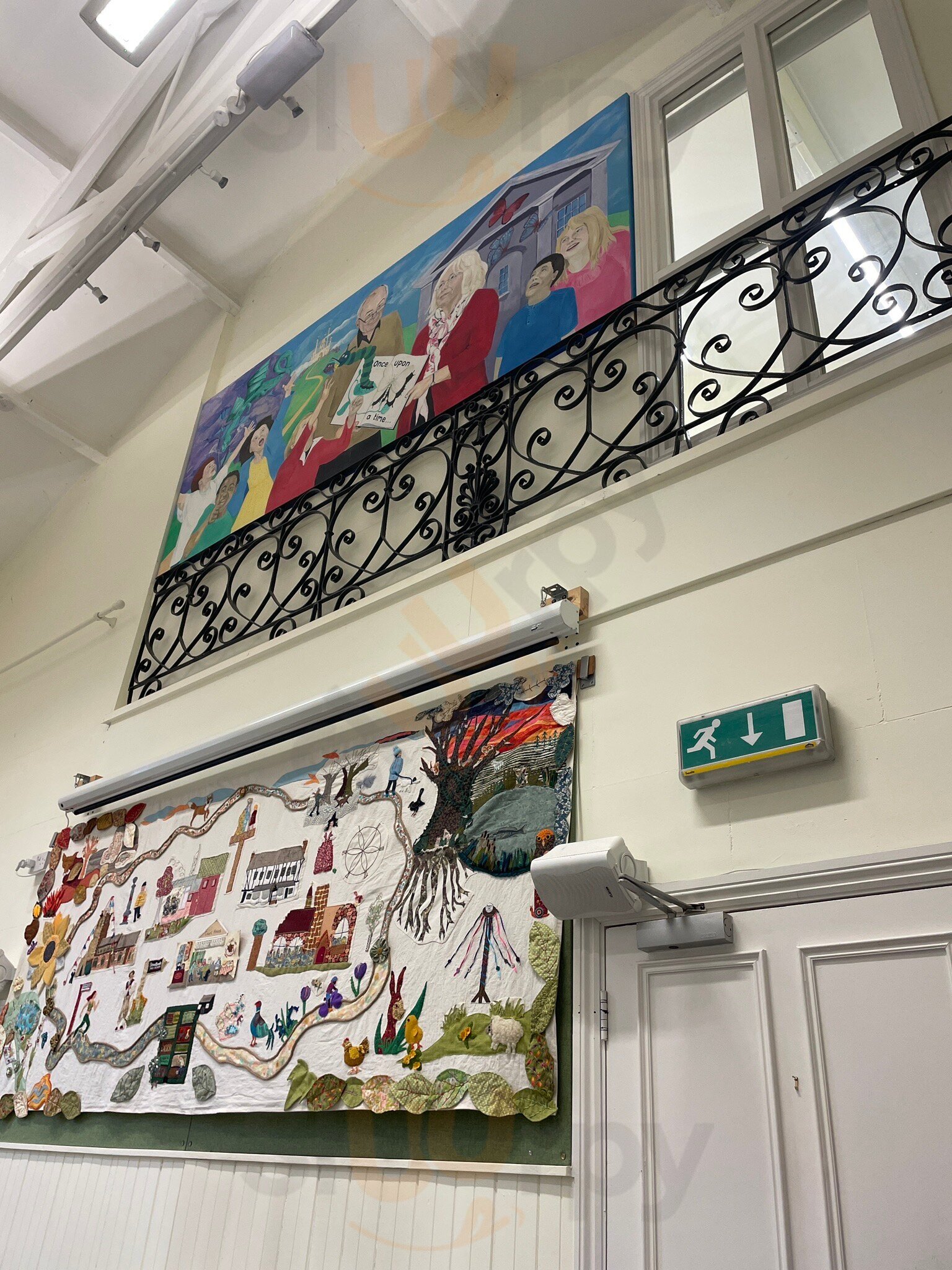 Stradbroke Library Cafe