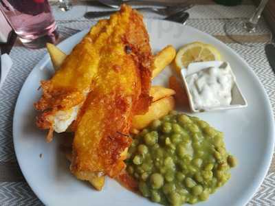 The Bee Hive, Geeat Waltham