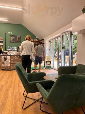 Olivia's At The Outwoods