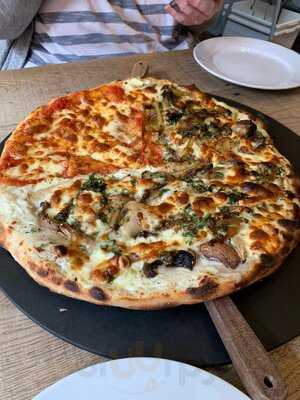 Sourced Pizza