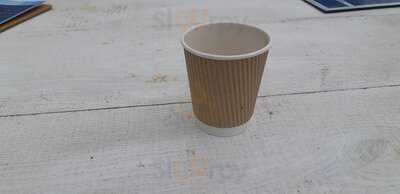 Beach Hut Bar & Grill