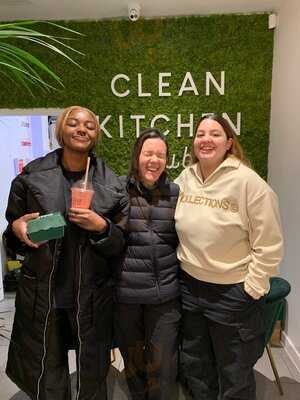 Clean Kitchen Notting Hill