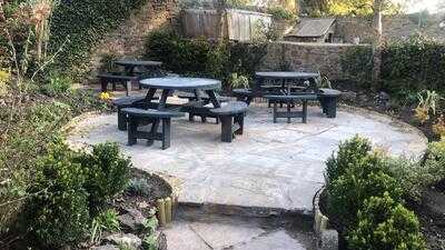 Moondance Cafe Chew Magna