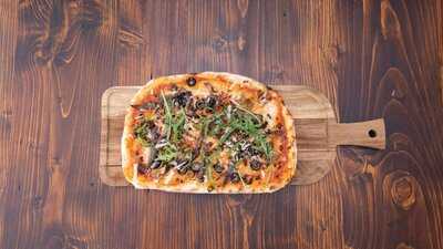 Cargo Micro Pizzeria And Craft Ales