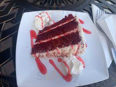 Dolce Dessert & Cafe