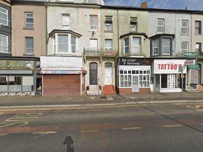 Lou's Cafe & Takeaway