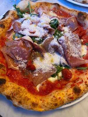 Pasta E Pizza By Eataly