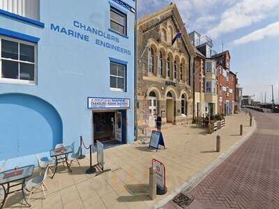 Tj's & Steakasurus Eatery & Bar