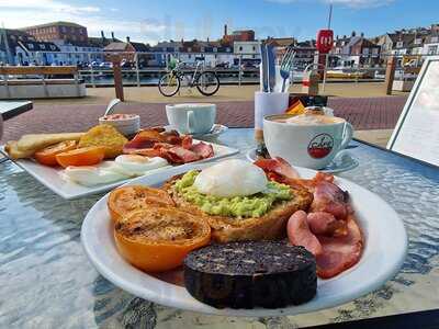 Tj's & Steakasurus Eatery & Bar