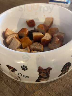 Tj's & Steakasurus Eatery & Bar