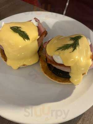 Tj's & Steakasurus Eatery & Bar