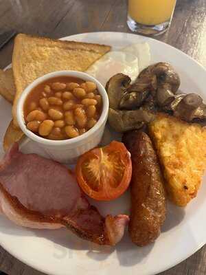 Tj's & Steakasurus Eatery & Bar