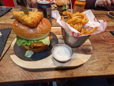 Burger. Eat. Shake. Repeat!