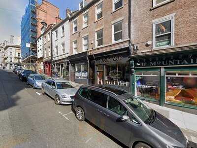 Burger. Eat. Shake. Repeat!