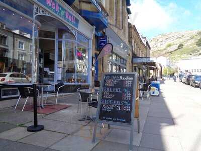 Wok ‘n’ Roll Thai Noodle Bar