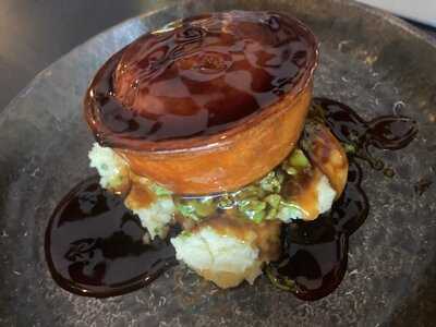 Ate Days A Week Manchester