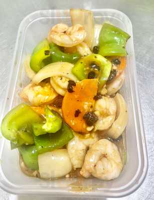 Minh's Chinese Takeaway