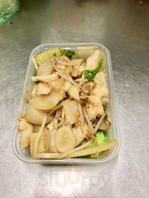 Minh's Chinese Takeaway