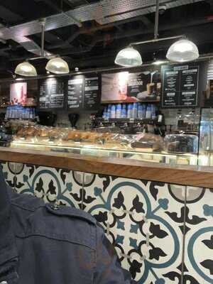 Caffe Nero - Heathrow Terminal 3