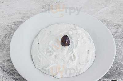 Ithaki Greek Restaurant