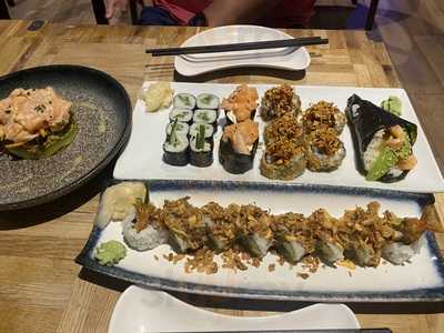 Kosu Mosu Sushi & Bar