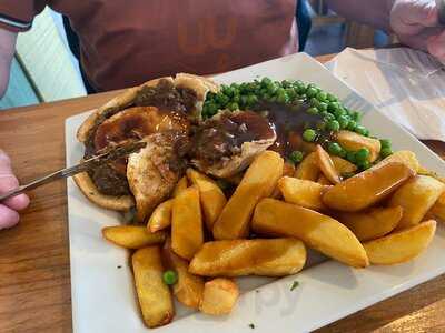 The Offbeat Bar Crantock