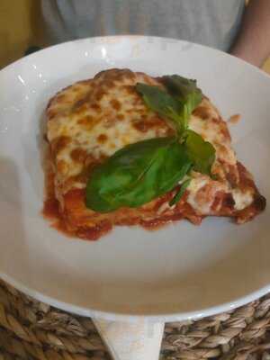 Al Sorriso Italian Bistro And Pizzeria