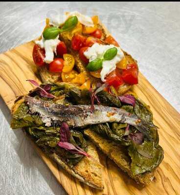 Pizza Wine Bar - The Italians Restaurant