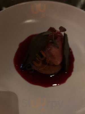 Commons Club Restaurant & Bar