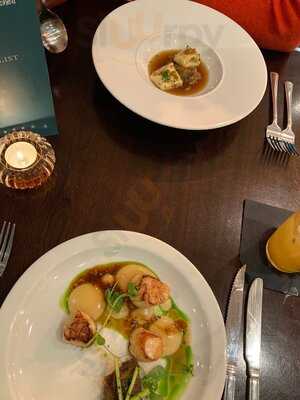 Tarragon By Graham Mitchell