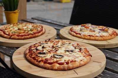 Thornberry Cafe & Deli