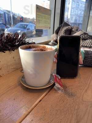 Esquires Coffee Walton-on-thames