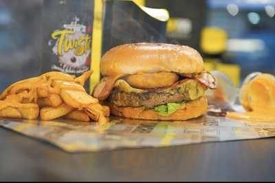 Munchies Burgers & Desserts