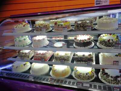 Cake Box Hounslow East