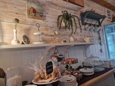 The Cosy Tearoom