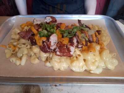 Buddy's Smokehouse & Bar-b-q Joint