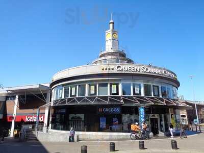 Greggs - Queens Square Bus Station