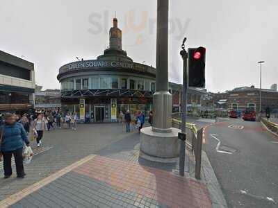 Greggs - Queens Square Bus Station