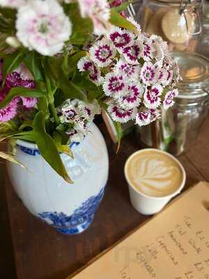 Union Theatre Bar & Kitchen