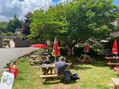 The School House Tearoom & Gift Shop At Cockington