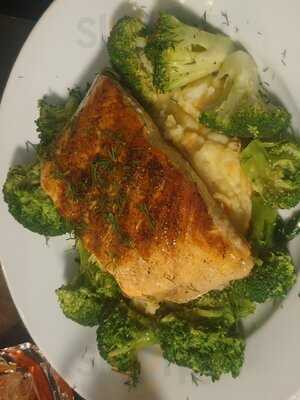 Nostalgia Bistro - Greek