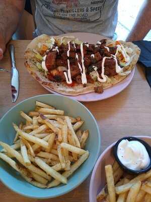 Resist! Vegan Kitchen