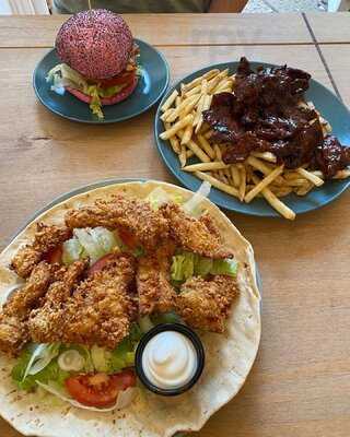 Resist! Vegan Kitchen