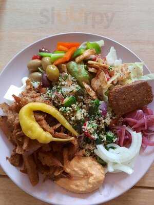 Resist! Vegan Kitchen