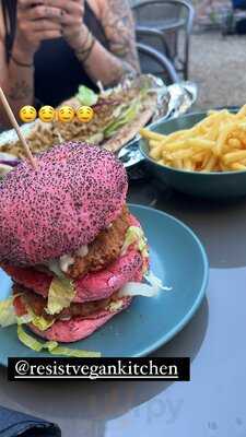 Resist! Vegan Kitchen