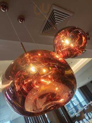 No.55 Restaurant & Bar