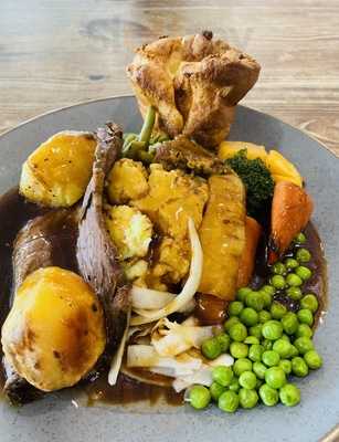 Gatehouse Lounge Bar